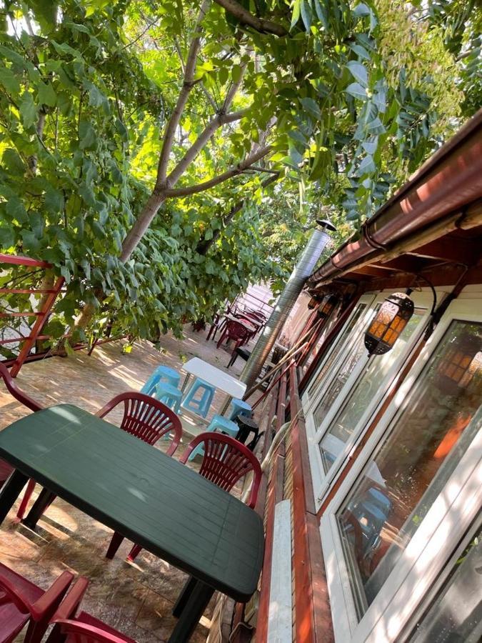 Hostel Tripoli Palace Букурещ Екстериор снимка